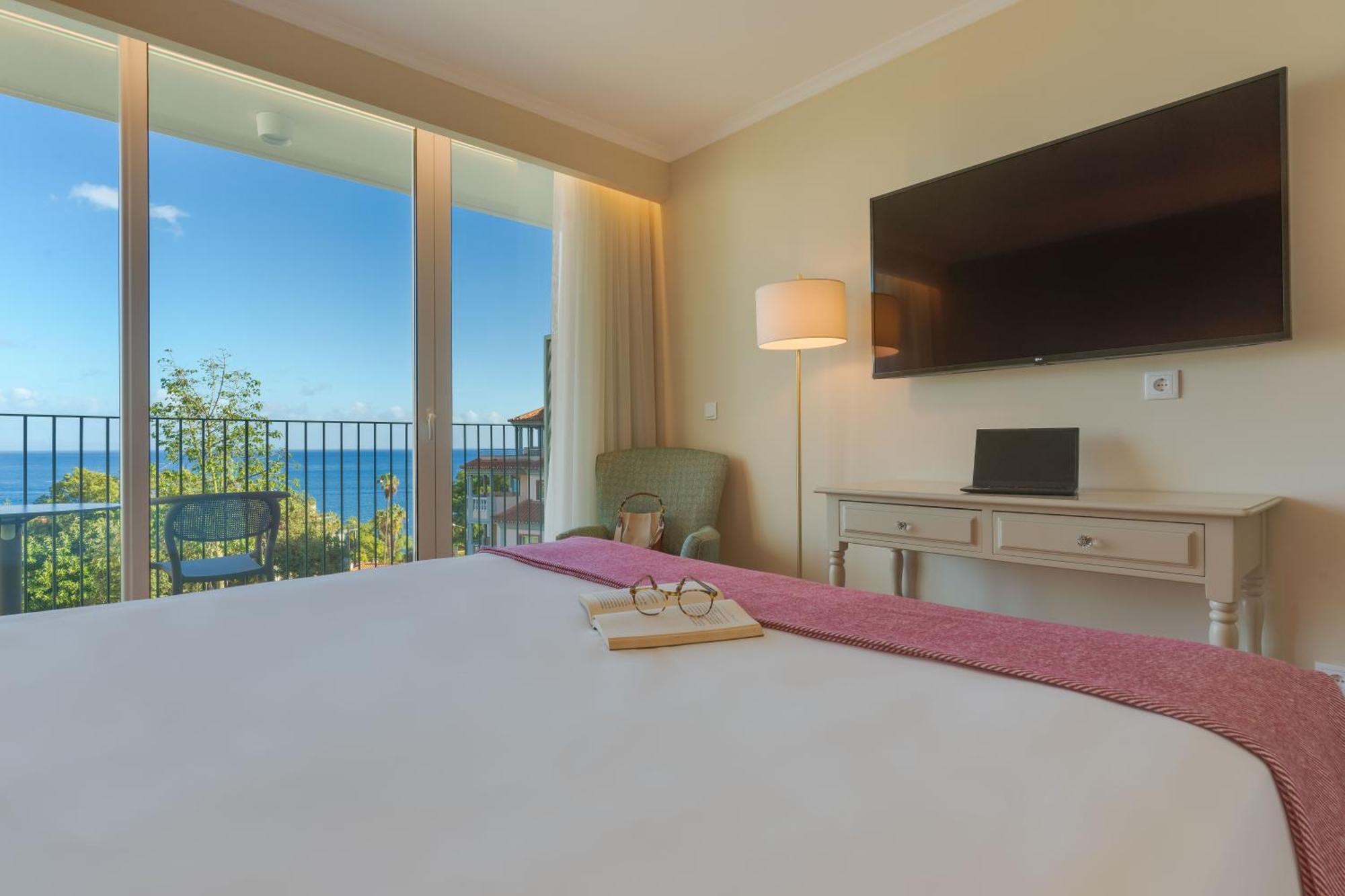 ホテル Pestana Quinta Perestrello フンシャル エクステリア 写真