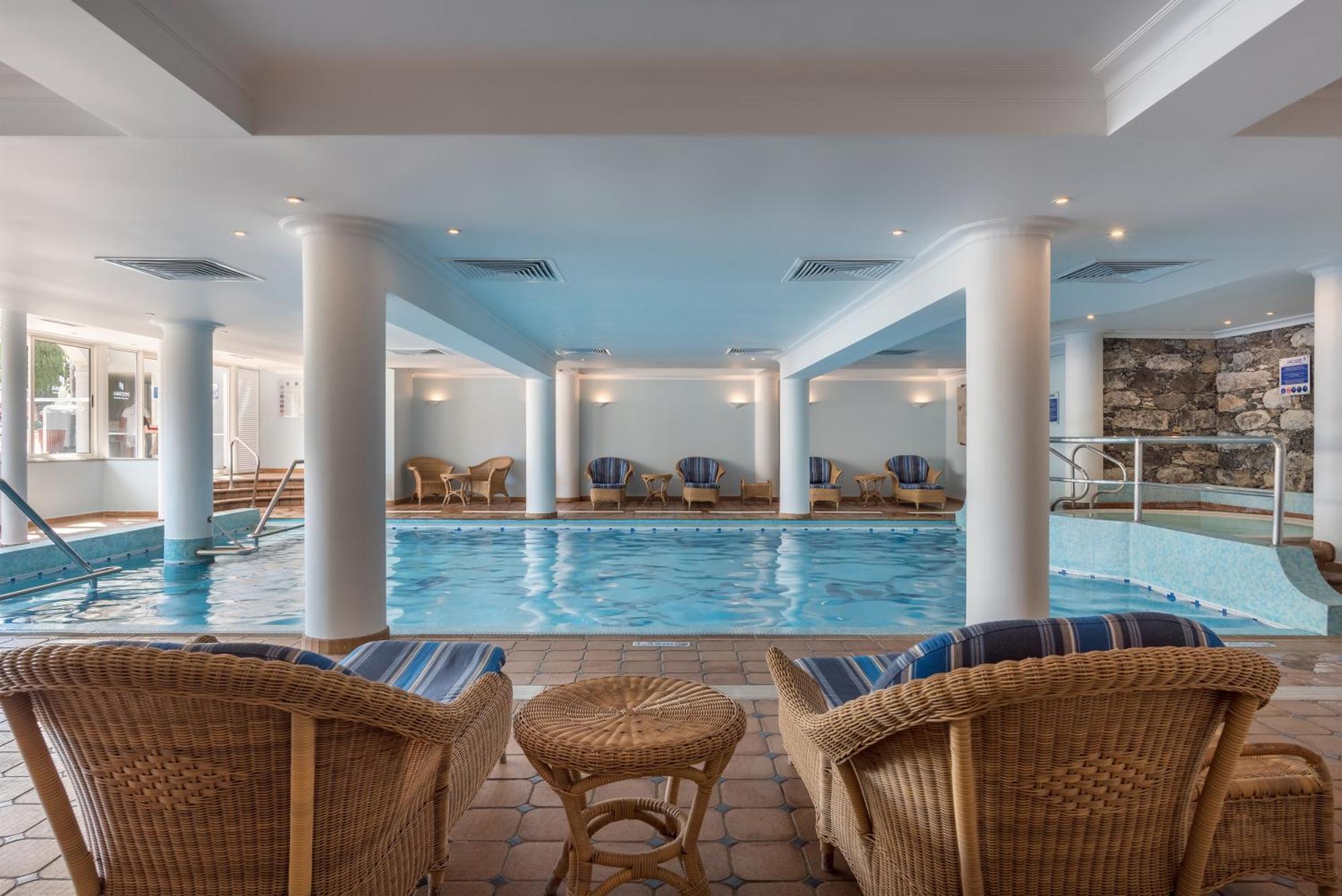 ホテル Pestana Quinta Perestrello フンシャル エクステリア 写真
